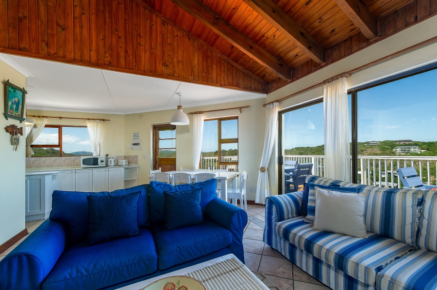 6 Bedroom Property for Sale in Cola Beach Western Cape